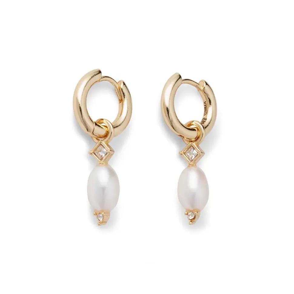 Royal Tudor Small Hoop Earrings With Pearls