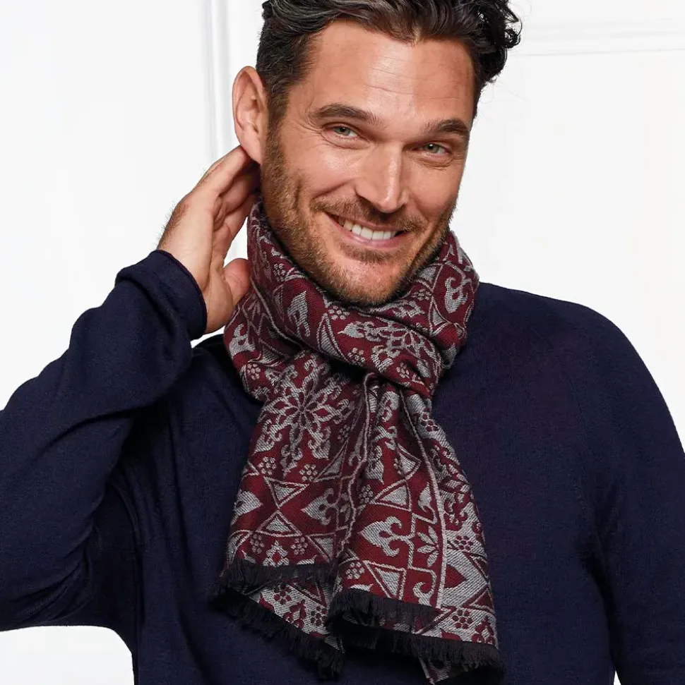Spanish Snowflake Jacquard Scarf